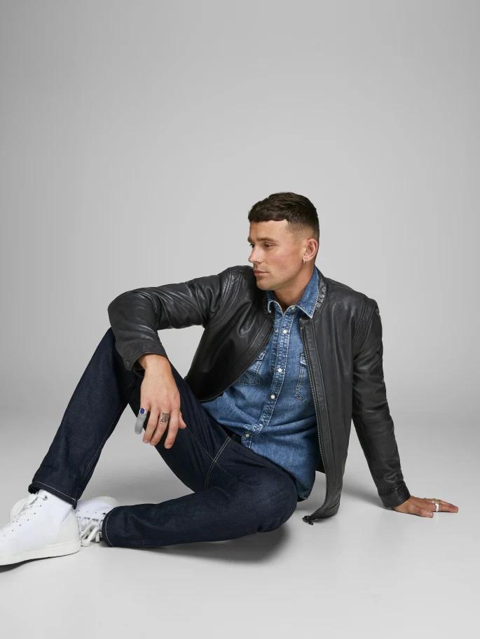 Men's Plain black round neck